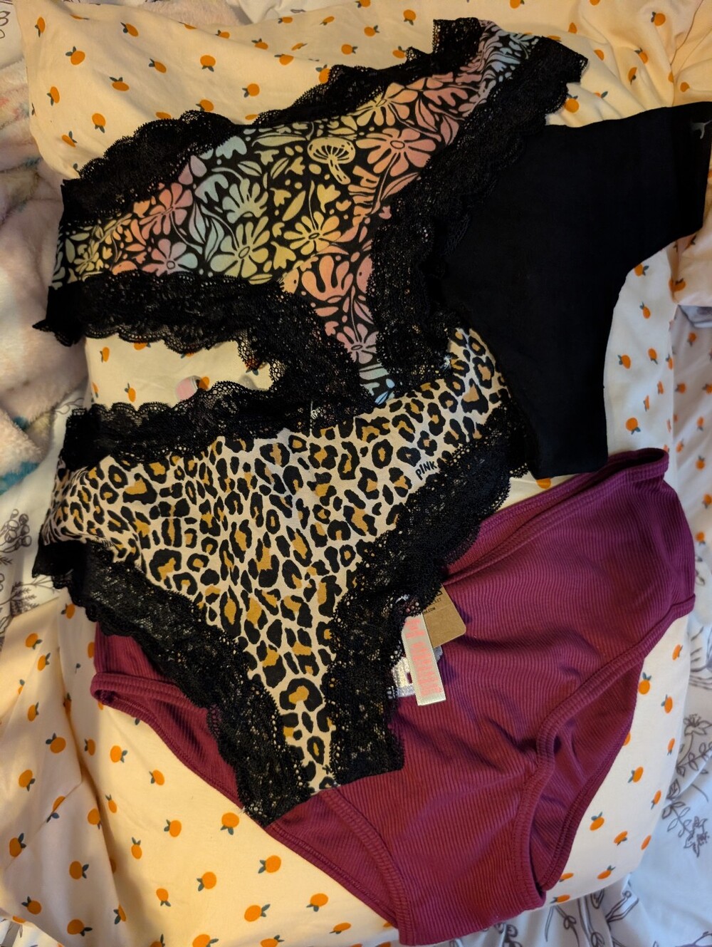 [NWT] Victoria's Secret | 4 Pairs of XL Undies